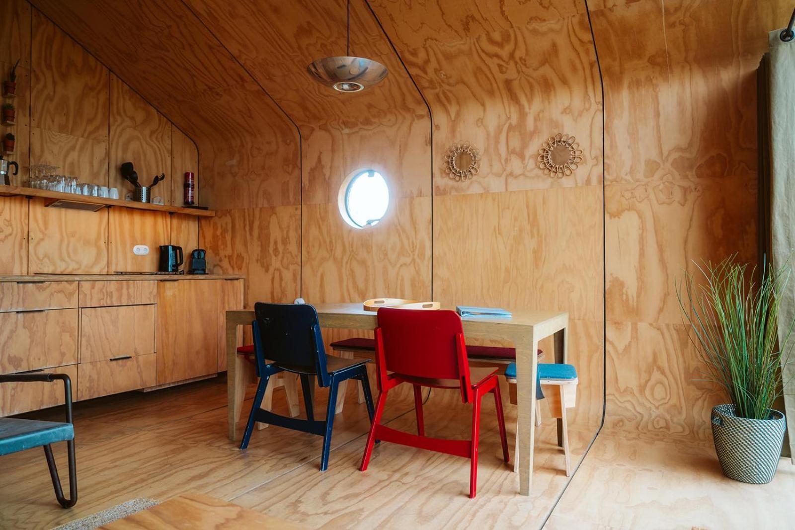 Vakantiepark De Klepperstee Ouddorp Habitación foto
