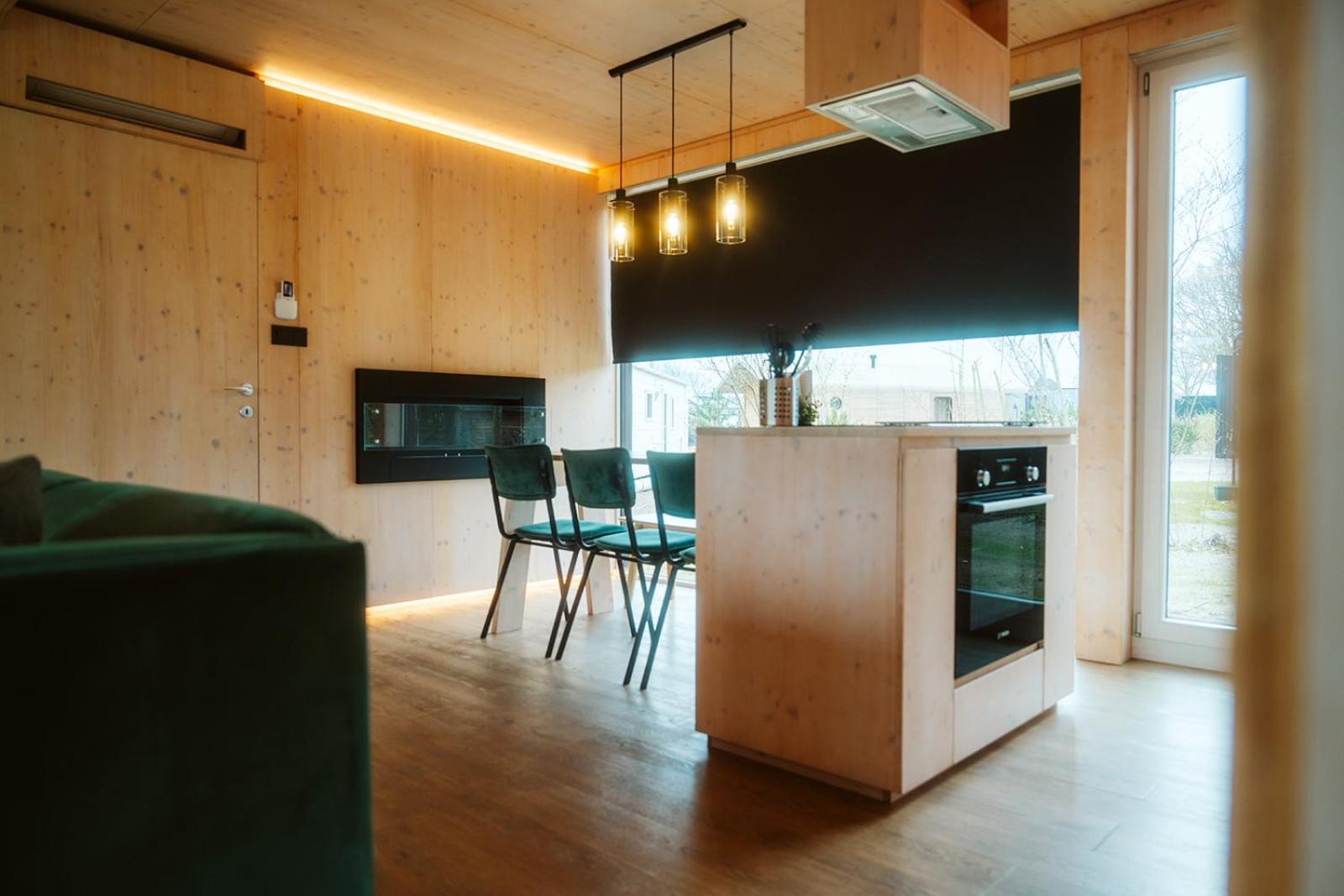 Vakantiepark De Klepperstee Ouddorp Habitación foto